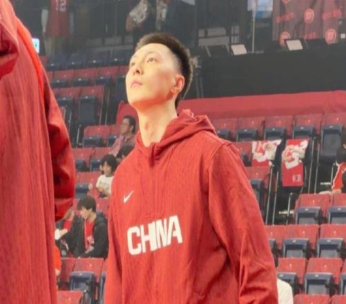 骑士对魔术,比赛前瞻,期专家质合,广州赛马会,赛程安排,赛果查询,马匹资料,赛事动态